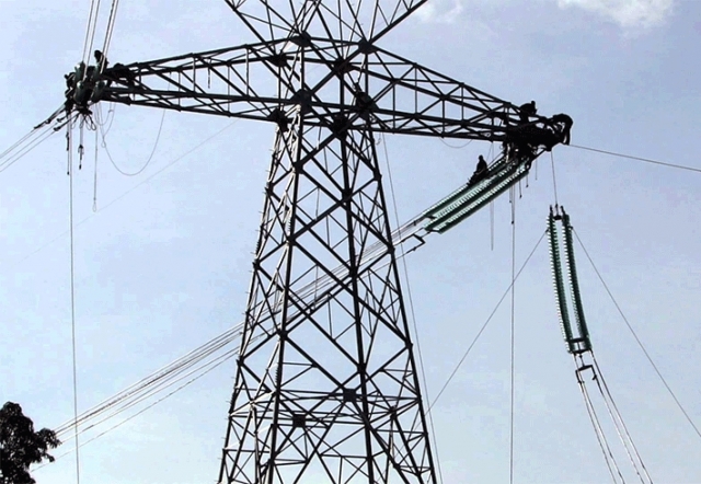 Justiça Federal manda Eletrobras Rondônia acabar com apagões e oscilações de energia